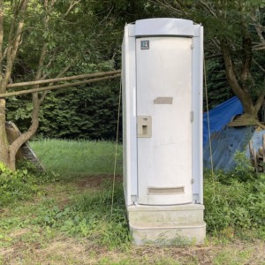 camp-Toilet